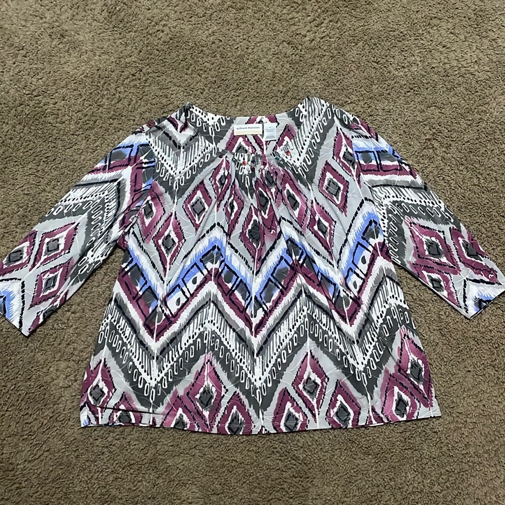 Women’s New without tags Alfred Dunner 3/4 sleeve top. Sz 2X